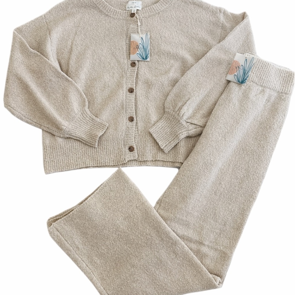 Cozy Life- By The River Oatmeal Lounge Set